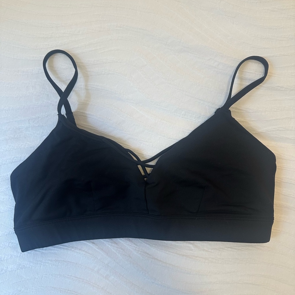 Alo sports bra